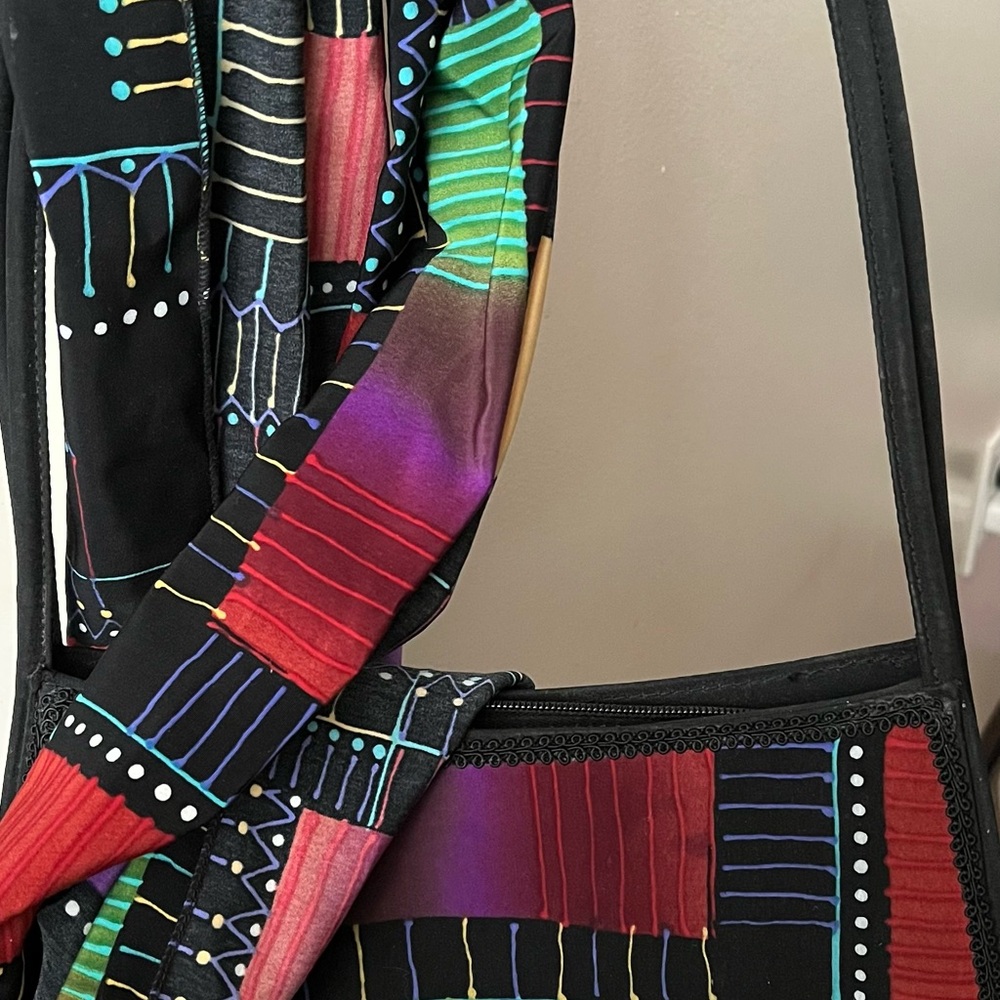 Colorful Patterned Women's Bag w/matching scarf